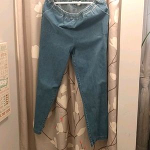 Stretch waist jeans.